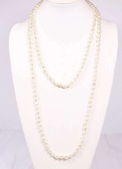 Caroline Hill | Long Pearl Necklace | Cream