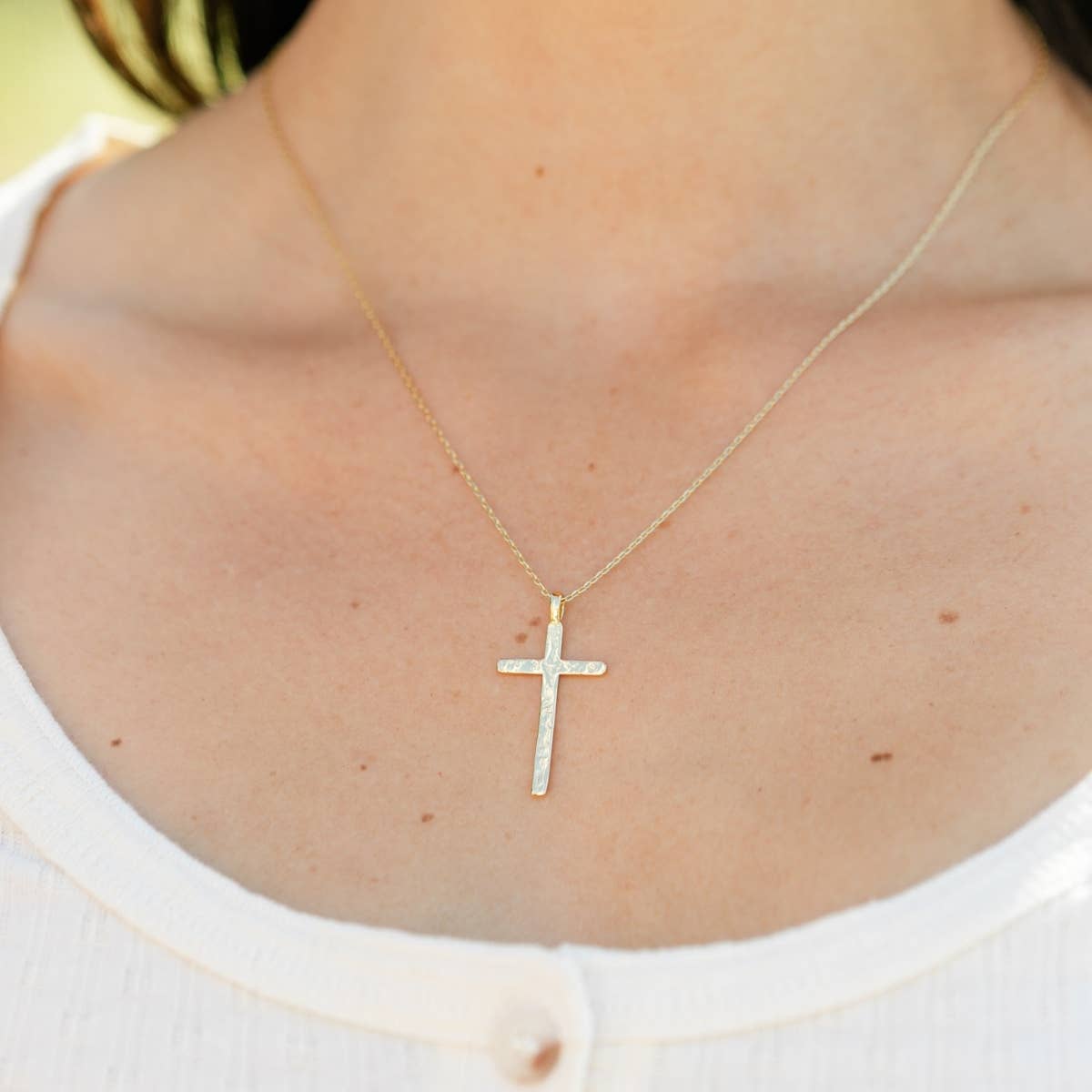 Splendid Iris | Gilded Cross Pendant Necklace