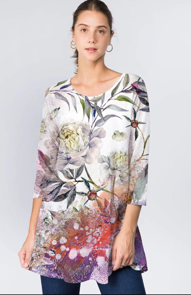 Et' Lois | Soft Floral Wallpaper Lowa Tunic | C3071W-F08