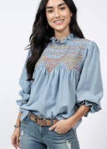 Ivy Jane | Smocked Peasant Top | Blue | 621380